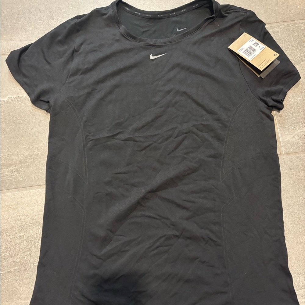Nike Black Dry-Fit Short Sleeve T-Shirt